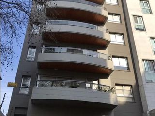 Foto 12 de VENTA DEPTO SEMIPISO 3 AMB A MEDIA CUADRA DE PLAZA CONESA