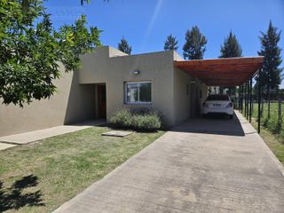 Foto 2 de Casa en una planta en venta  en San Gabriel - Villanueva