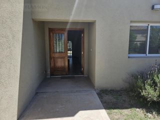 Foto 5 de Casa en una planta en venta  en San Gabriel - Villanueva
