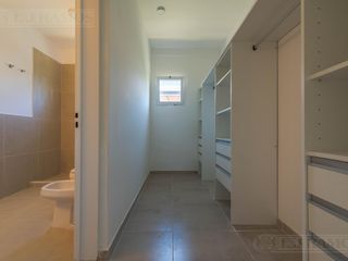 Foto 14 de Casa en una planta en venta  en San Gabriel - Villanueva