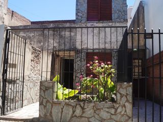 Foto 1 de PH en venta - 2 Dormitorios 3 Baños - 160Mts2 - Monte Castro