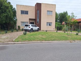 Foto 2 de Casa en Venta en Barrio San Francisco Villanueva Tigre