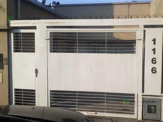 Foto 2 de CASA PH AL FRENTE en  Av 31 entre 55 y 56