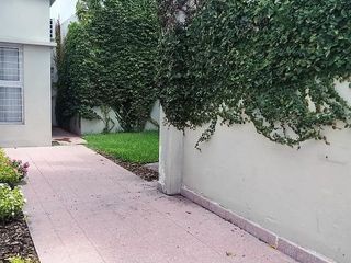 Foto 25 de CASA PH AL FRENTE en  Av 31 entre 55 y 56