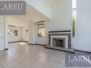 Foto 3 de Casa en venta con renta - Barrio Privado Los Tacos