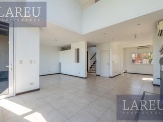 Foto 2 de Casa en venta con renta - Barrio Privado Los Tacos
