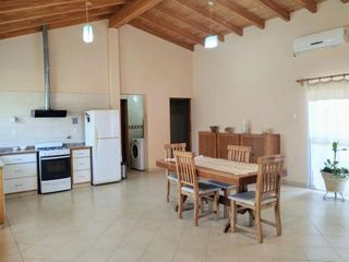 Foto 8 de Casa en venta - 2 Dormitorios 2 Baños - Cochera - 1.000Mts2 - San Rafael, Mendoza