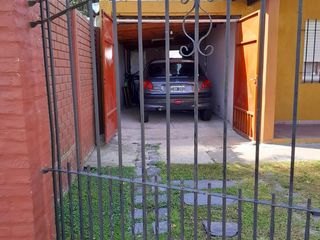 Foto 4 de Casa Venta - Calle 82 esquina  10 - La Plata