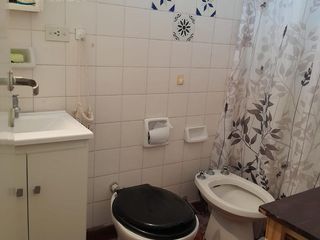 Foto 23 de Casa Venta - Calle 82 esquina  10 - La Plata