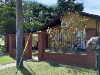 Foto 7 de Casa Venta - Calle 82 esquina  10 - La Plata