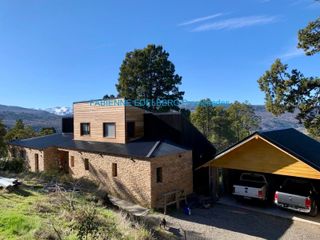 Foto 7 de Casa en  venta barrio Handel con pileta y quincho -  San Martin de los Andes