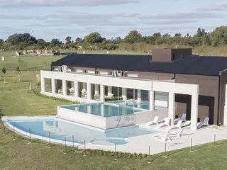 Foto 6 de Terreno en venta - 1.956Mts2 - Club de Campo El Mirador