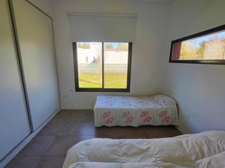 Foto 13 de VENTA Casa con piscina barrio cerrado en Campos de Roca I