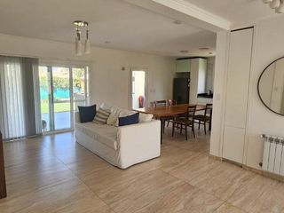 Foto 9 de Casa en V.Escondido-El Prado