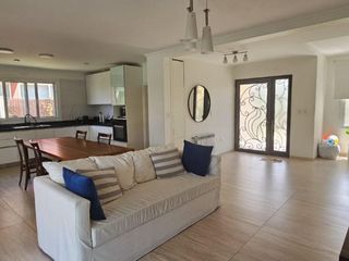 Foto 8 de Casa en V.Escondido-El Prado