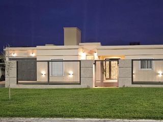 Foto 5 de Casa en V.Escondido-El Prado