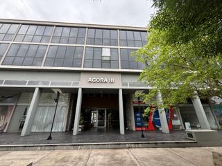 Foto 2 de Oficina en Venta con renta en Agora III, 46 Plaza, Pilar