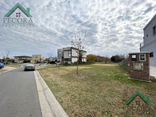 Foto 5 de Terreno - Lote - Pilar del este - Santa Elena - Lote 427A
