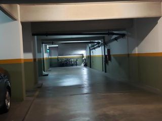 Foto 4 de Venta de comoda cochera en Microcentro