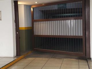 Foto 2 de Venta de comoda cochera en Microcentro