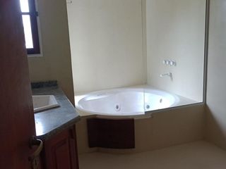 Foto 15 de CHALET TRADICIONAL EN VENTA EN  COUNTRY San Diego