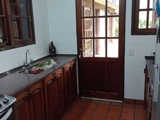 Foto 7 de CHALET TRADICIONAL EN VENTA EN  COUNTRY San Diego