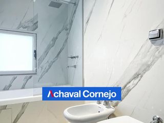 Foto 32 de Casa en venta doble lote al agua totalmente remodelada en Barrio Santa Maria de Tigre
