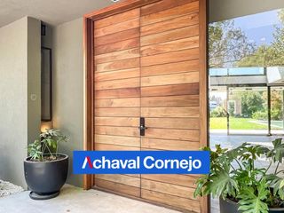 Foto 3 de Casa en venta doble lote al agua totalmente remodelada en Barrio Santa Maria de Tigre