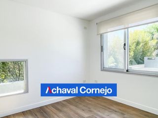 Foto 37 de Casa en venta doble lote al agua totalmente remodelada en Barrio Santa Maria de Tigre