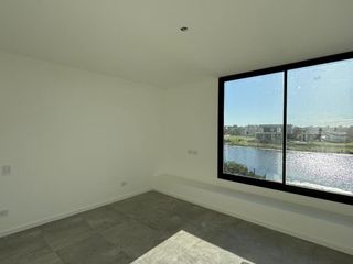 Foto 26 de San Matías | Venta | Importante casa a laguna a estrenar en área 5