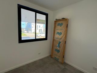 Foto 10 de San Matías | Venta | Importante casa a laguna a estrenar en área 5