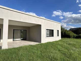 Foto 16 de Casa en una planta a Estrenar en cul de sac, Canton Islas
