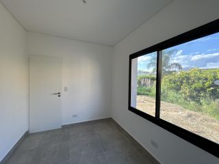 Foto 9 de Casa en una planta a Estrenar en cul de sac, Canton Islas