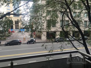 Foto 5 de Oficina 65 m2   cochera en Alquiler en Puerto Madero Este