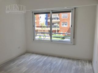 Foto 4 de Oficina 65 m2   cochera en Alquiler en Puerto Madero Este