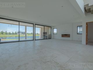 Foto 9 de Casa - El Naudir