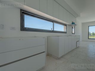 Foto 6 de Casa - El Naudir