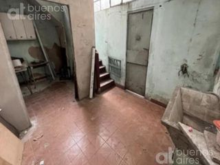 Foto 9 de Monte Castro - PH 5 ambientes al frente con ingreso independiente - SIN EXPENSAS