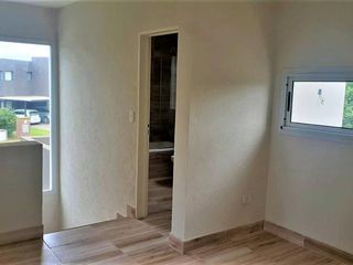 Foto 23 de VENTA CON RENTA, CASA en El Canton - Escobar IMPECABLE