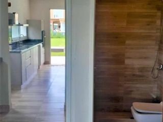 Foto 22 de VENTA CON RENTA, CASA en El Canton - Escobar IMPECABLE