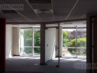 Foto 9 de Alquiler de oficina de 316 m2 en Puerto Madero