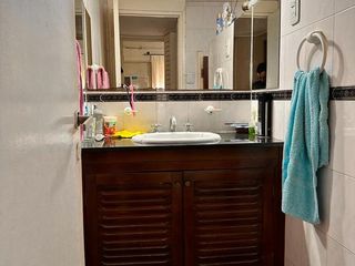 Foto 7 de Amplia casa de 5 dormitorios con galería y pileta, Av. Roca al 1000, Barrio Sur
