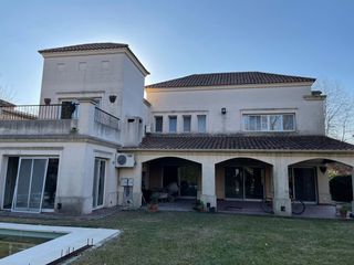Foto 2 de Casa - Ayres de Pilar