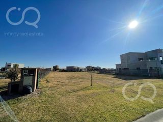 Foto 3 de Venta Lote en San Sebastián - Área 1