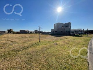 Foto 2 de Venta Lote en San Sebastián - Área 1