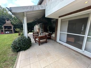 Foto 48 de Excelente Propiedad de 8 ambientes en Solares de Talar - Pacheco - Don Torcuato