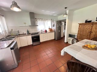 Foto 17 de Excelente Propiedad de 8 ambientes en Solares de Talar - Pacheco - Don Torcuato