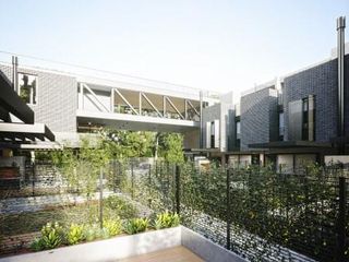 Foto 36 de Town Houses - Wilde 455 Bis - Fisherton - Cochera - Unidad Sub-02