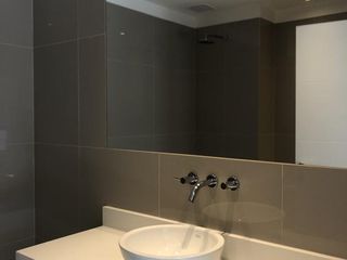 Foto 12 de Exquisito 3 Amb en Suite de Categoría PISO ALTO VISTA ABIERTA.  A estrenar. Incluye Cochera!