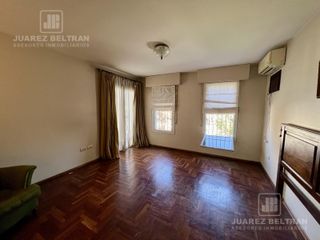 Foto 17 de Excelente Casa en Venta en Villa Belgrano -  5 dormitorios - 550 m2